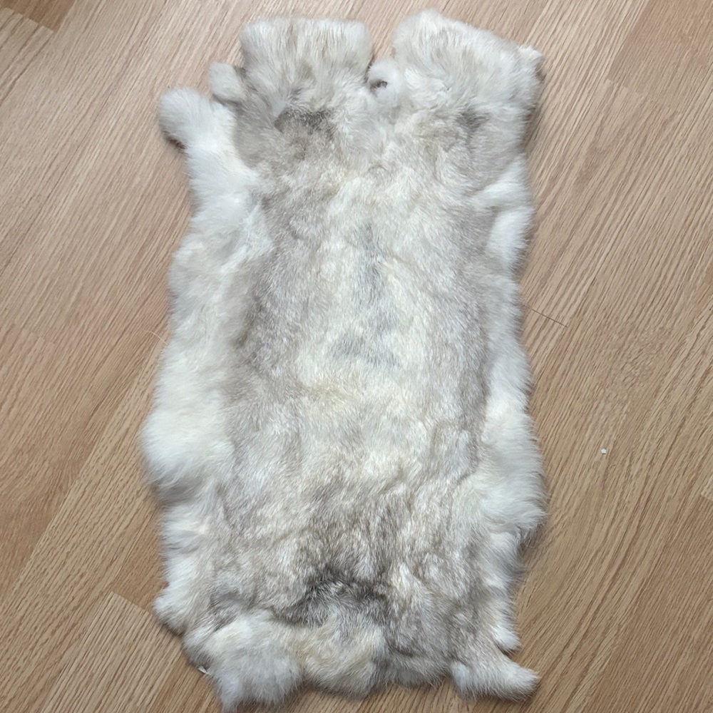 #0040 Cream Gray Rabbit Fur Pelt Crafts Decor